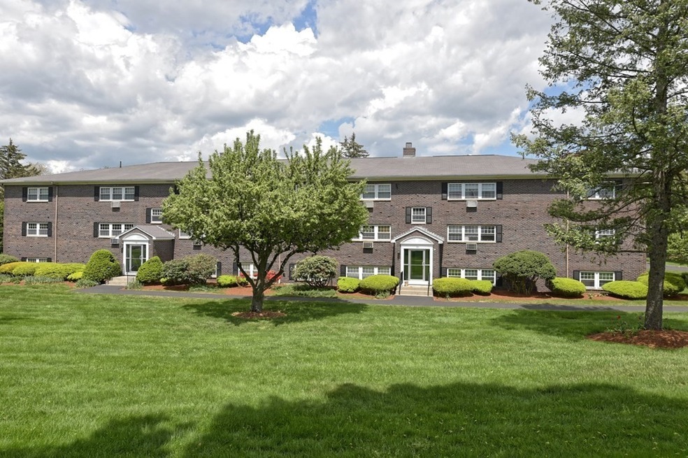 151 Milk St unit 7, Westborough, MA 01581 - photo 1