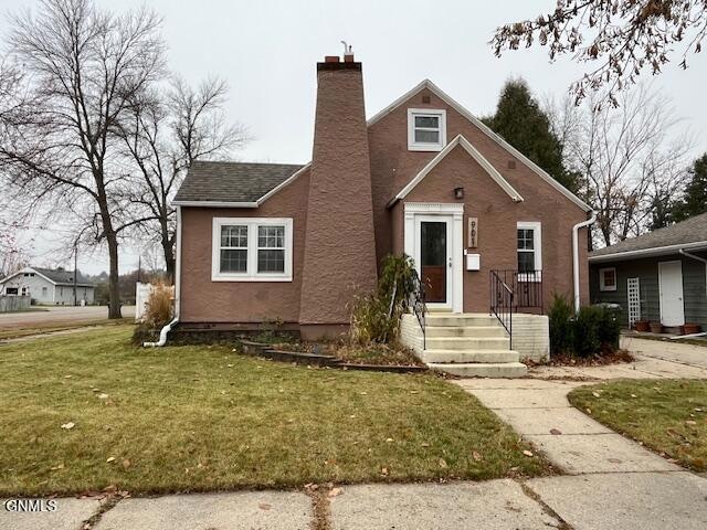 901 3rd Ave NW, Jamestown, ND 58401 - photo 1