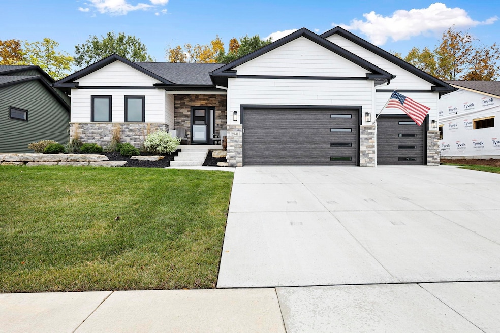 For Sale $800,000 • Co-Listing Agent