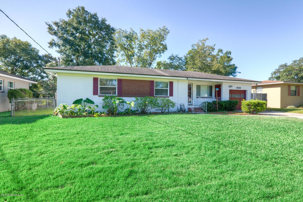 6516 Solandra Dr S, Jacksonville, FL 32210 - photo 1