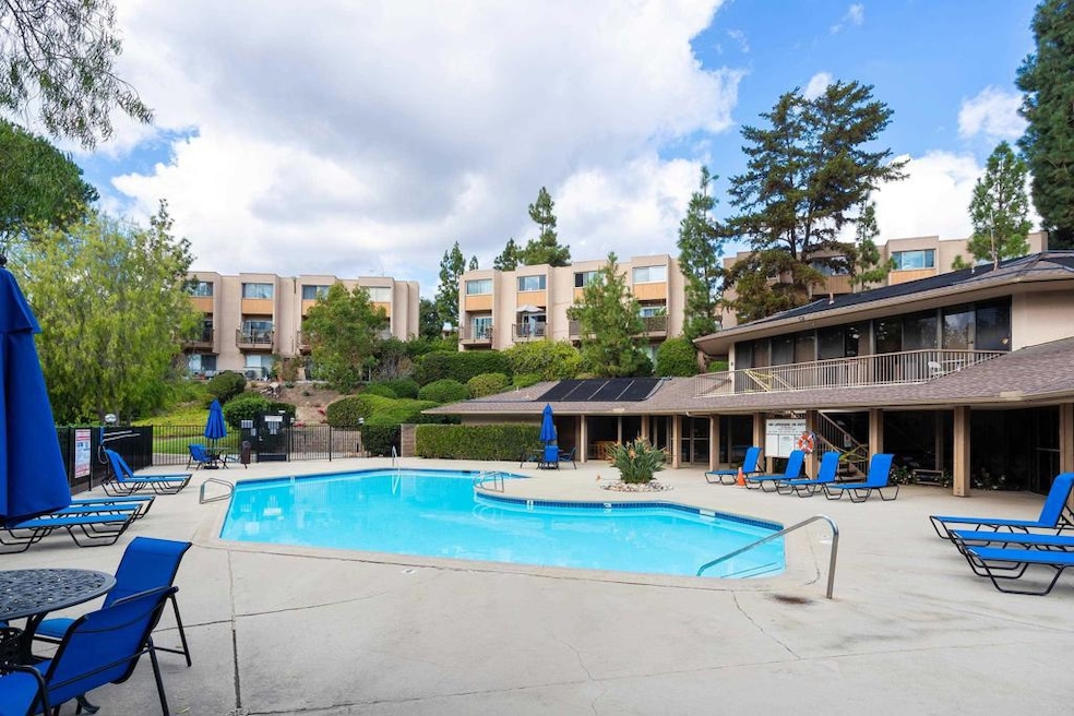 5700 Baltimore Dr unit 16, La Mesa, CA 91942 - photo 1