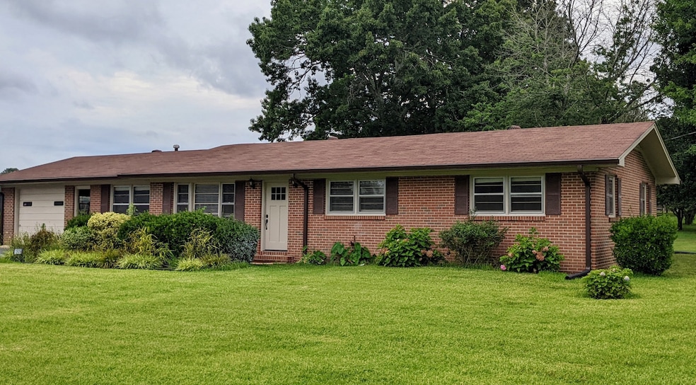 1906 Hills Chapel Rd, Manchester, TN 37355 - photo 1