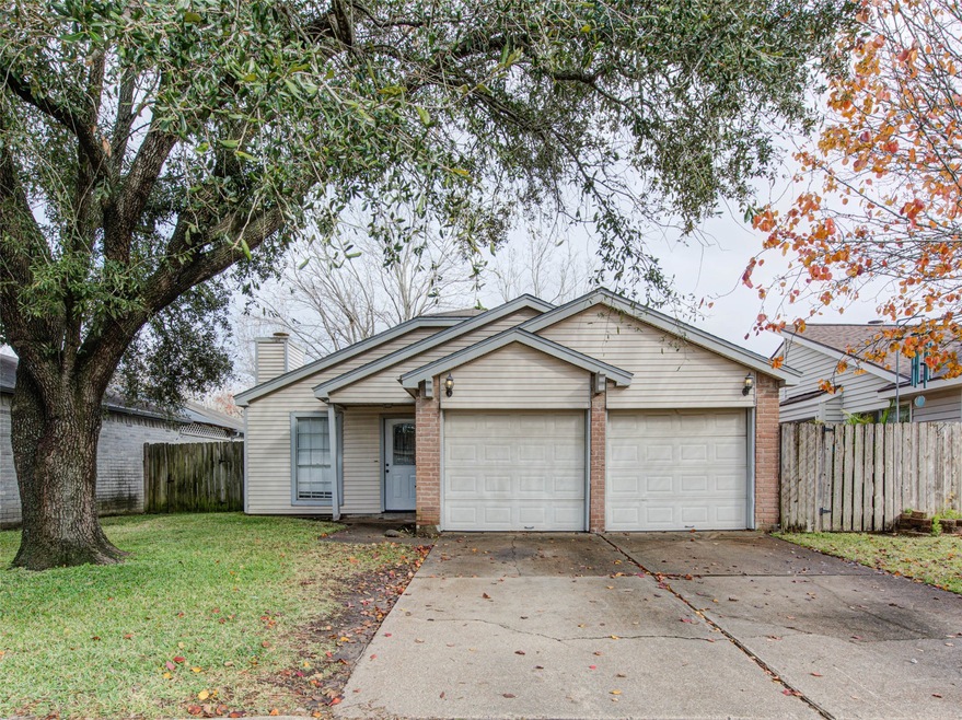 13218 Pebblewalk Cir S, Houston, TX 77041 - photo 1