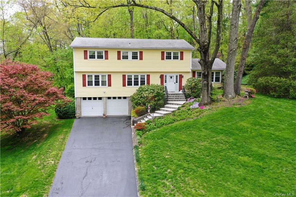 17 John Dorsey Dr, Cortlandt Manor, NY 10567 - photo 1