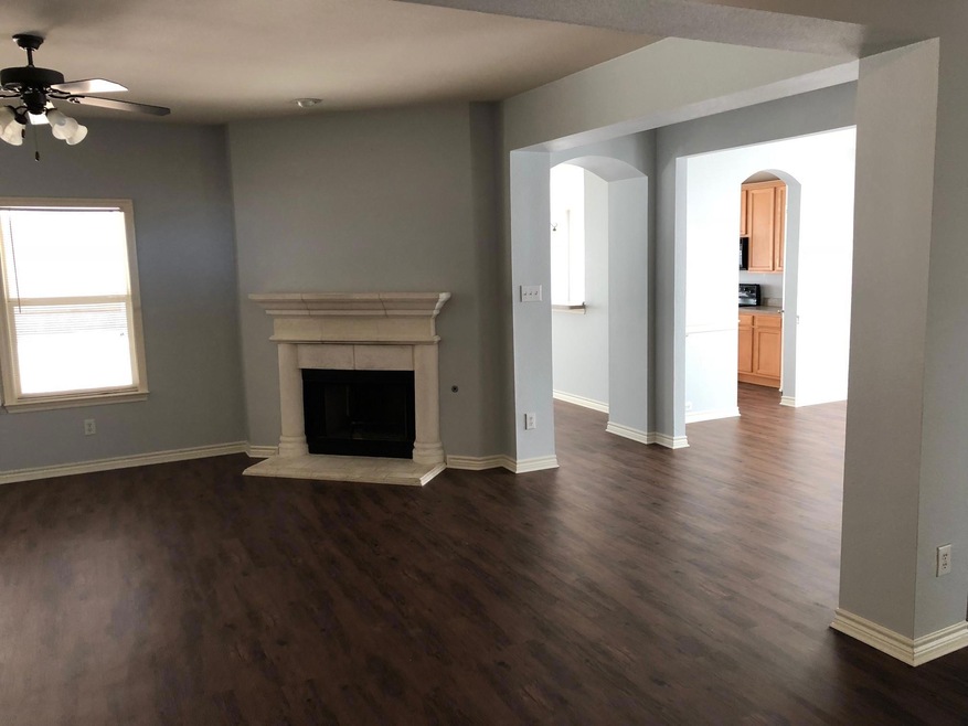 2612 Clubhouse Dr, Denton, TX 76210 - photo 1