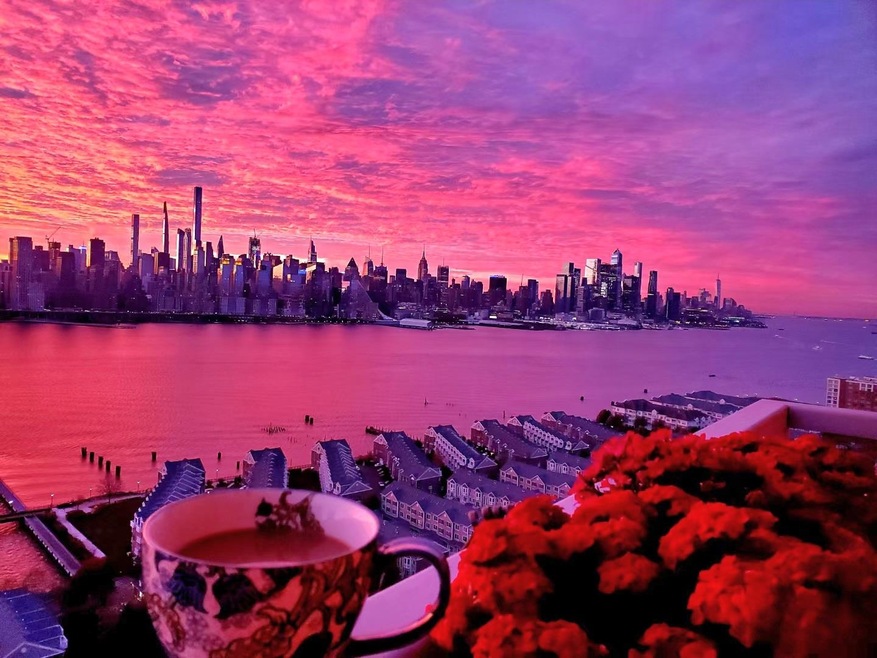 The Versailles unit 15B, West New York, NJ 07093 - photo 1