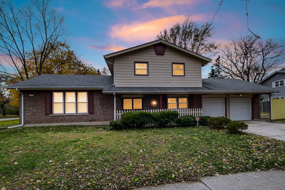 17730 Maple Ave unit 12, Country Club Hills, IL 60478 - photo 1