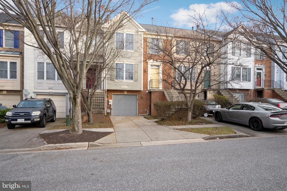 6115 Gothic Ln, Bowie, MD 20720 - photo 1