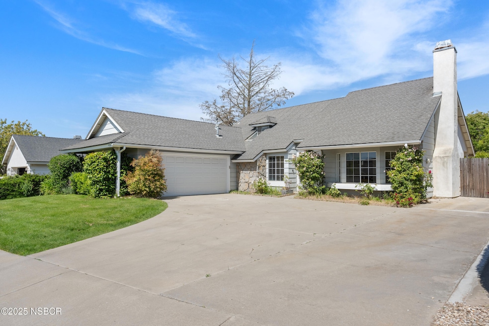 2_4696 hartnell rd-2