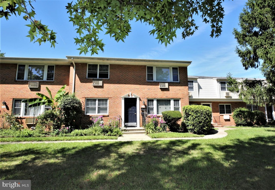 106 Orchard Ave, East Windsor, NJ 08520 - photo 1