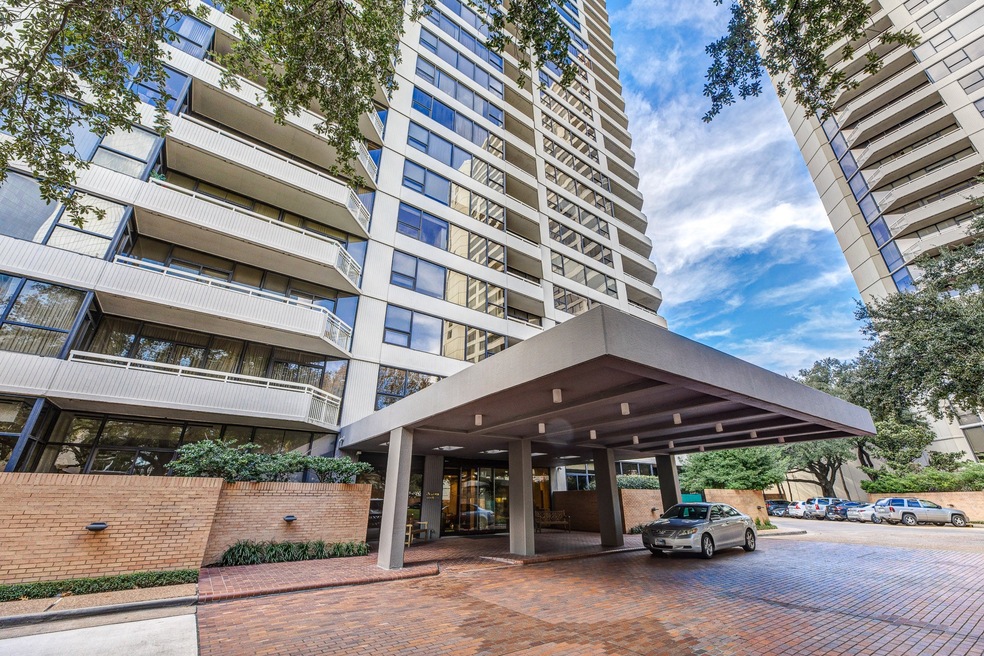 The Greenway unit 5C, Houston, TX 77046 - photo 1