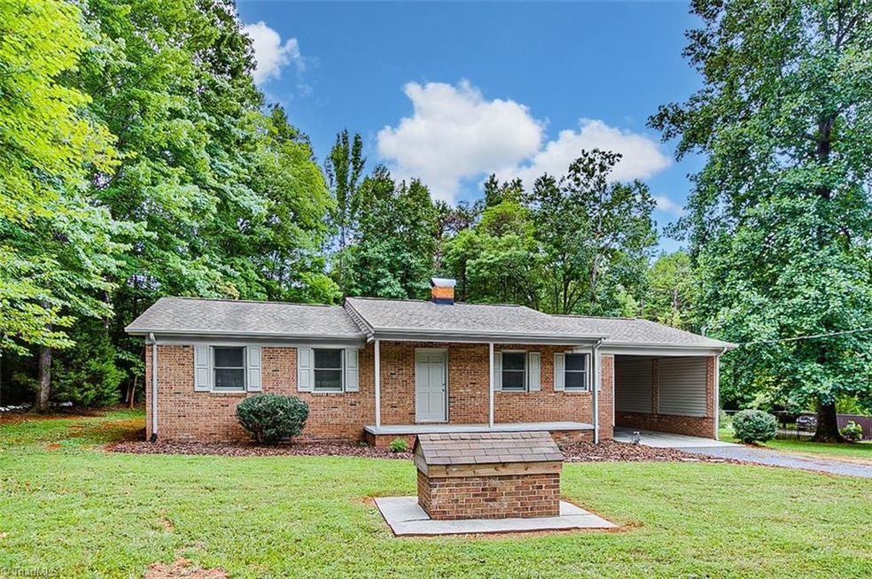 1307 Arabian Dr, Asheboro, NC 27205 - photo 1