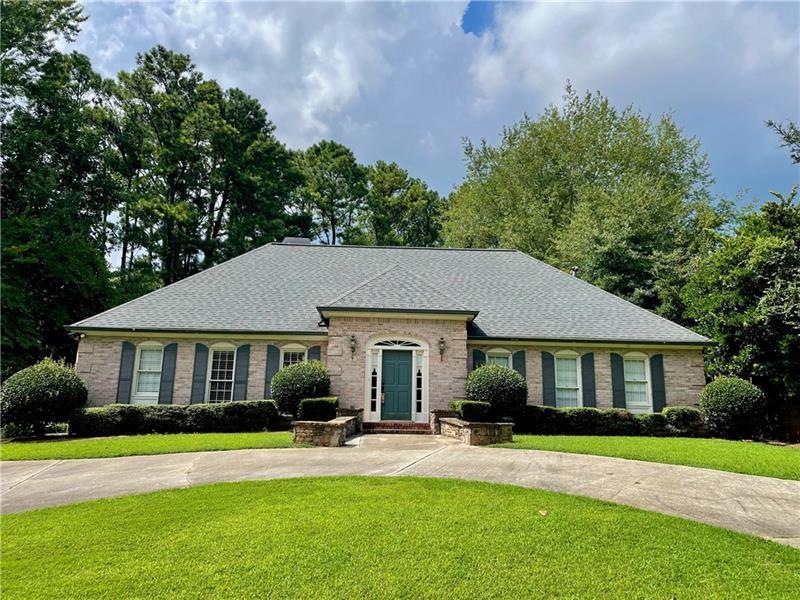 4911 Hampton Cir, Marietta, GA 30068 - photo 1