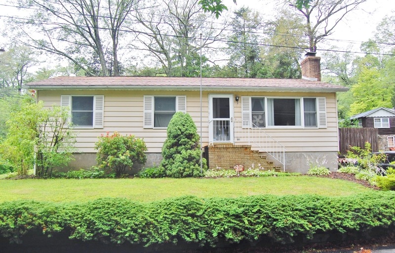 1 Apple Trail, Oak Ridge, NJ 07438 - photo 1