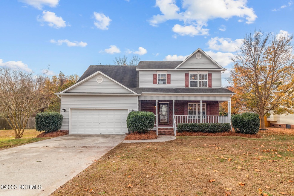 329 Richmond Dr, Jacksonville, NC 28540 - photo 1