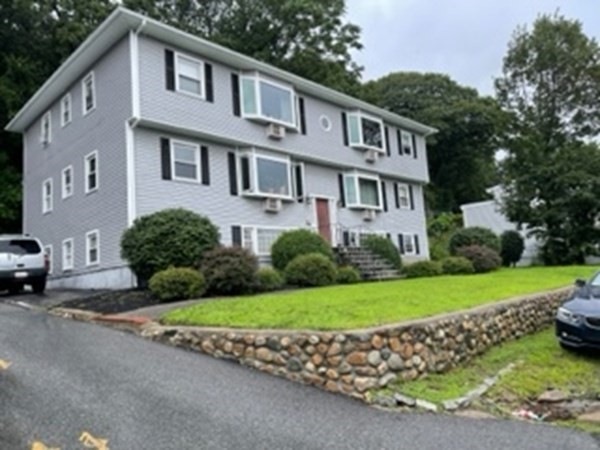 121 Cambridge Rd unit 3, Woburn, MA 01801 - photo 1