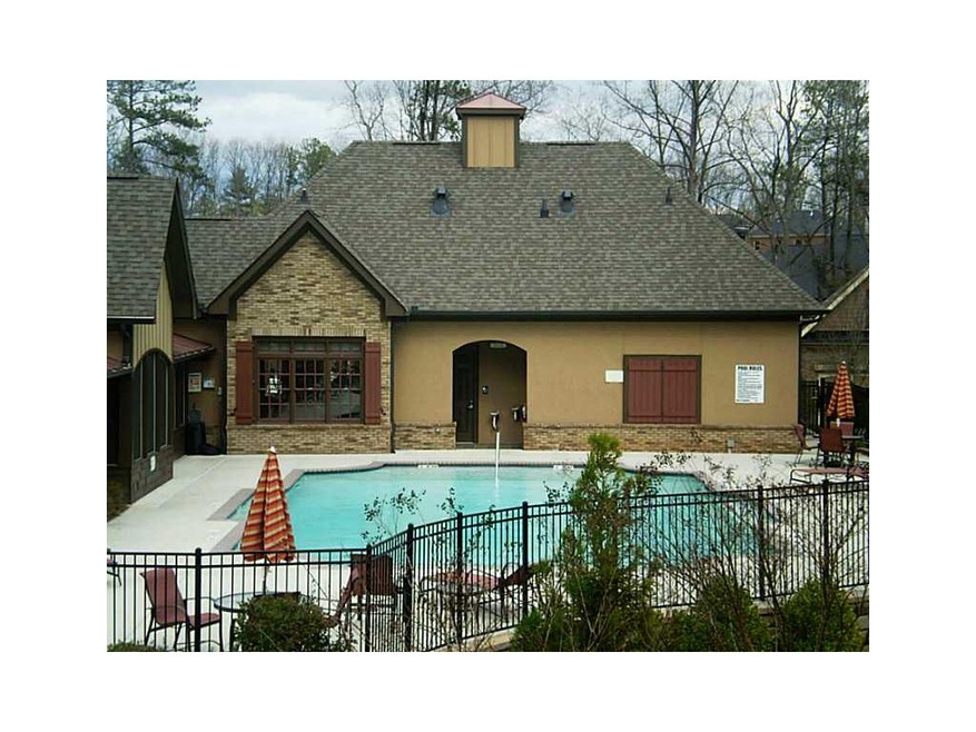 Amenities. The clubhouse features heated pool, exe