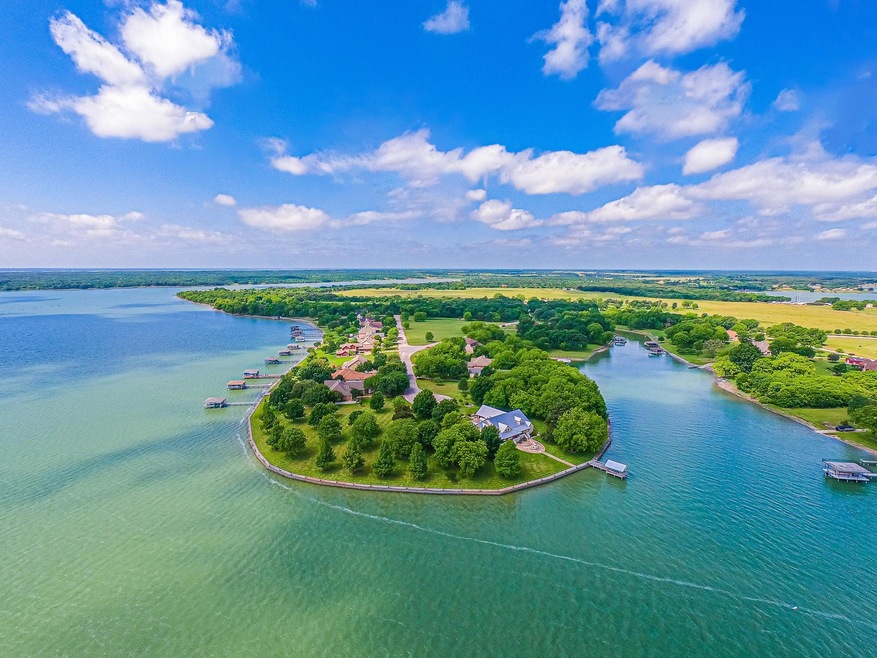 Lot 21 Moonlight Point, Corsicana, TX 75109 - photo 1