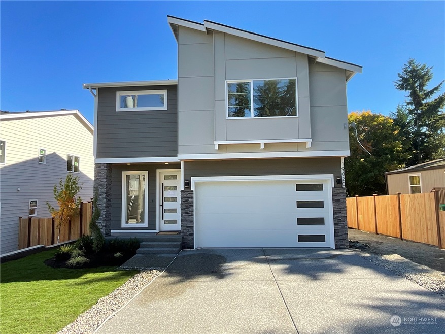 Sold $1,400,000 • Co-Listing Agent