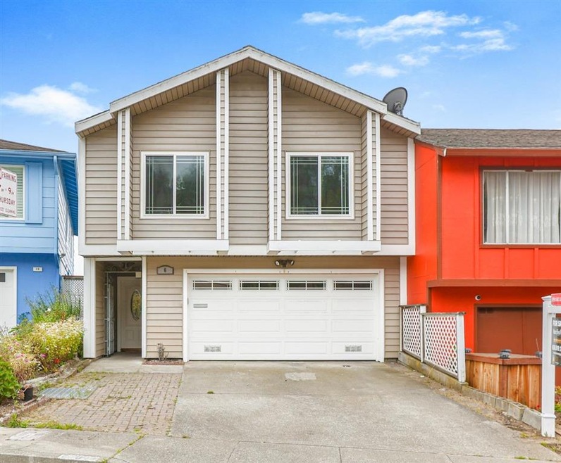 Sold $1,285,000 • Co-Listing Agent