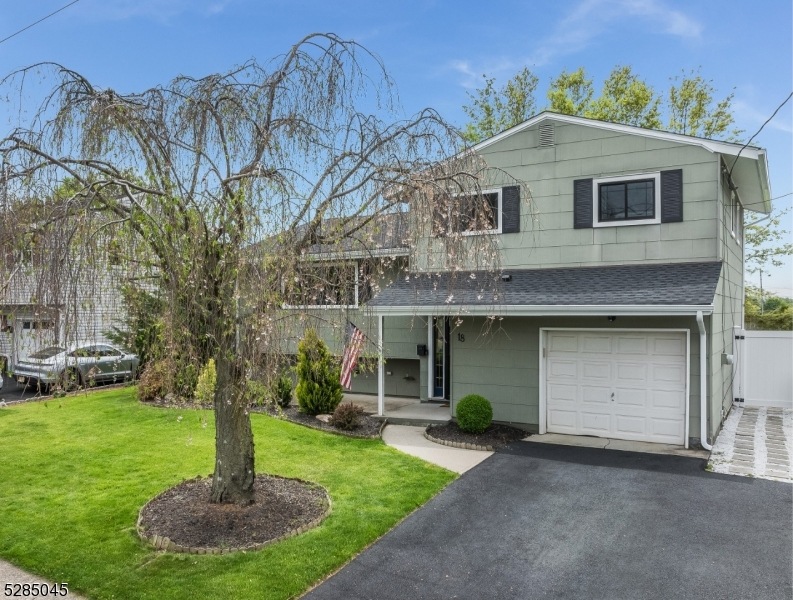 18 Schoolhouse Ln, Somerville, NJ 08876 - photo 1