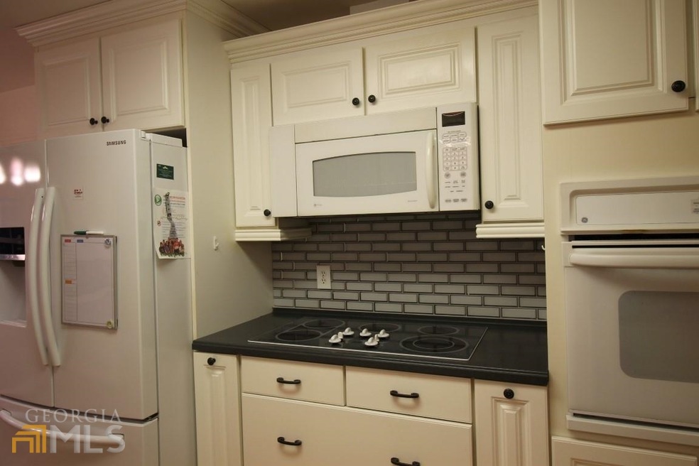 3116 Brownmoore Dr SW, Marietta, GA 30060 - photo 1