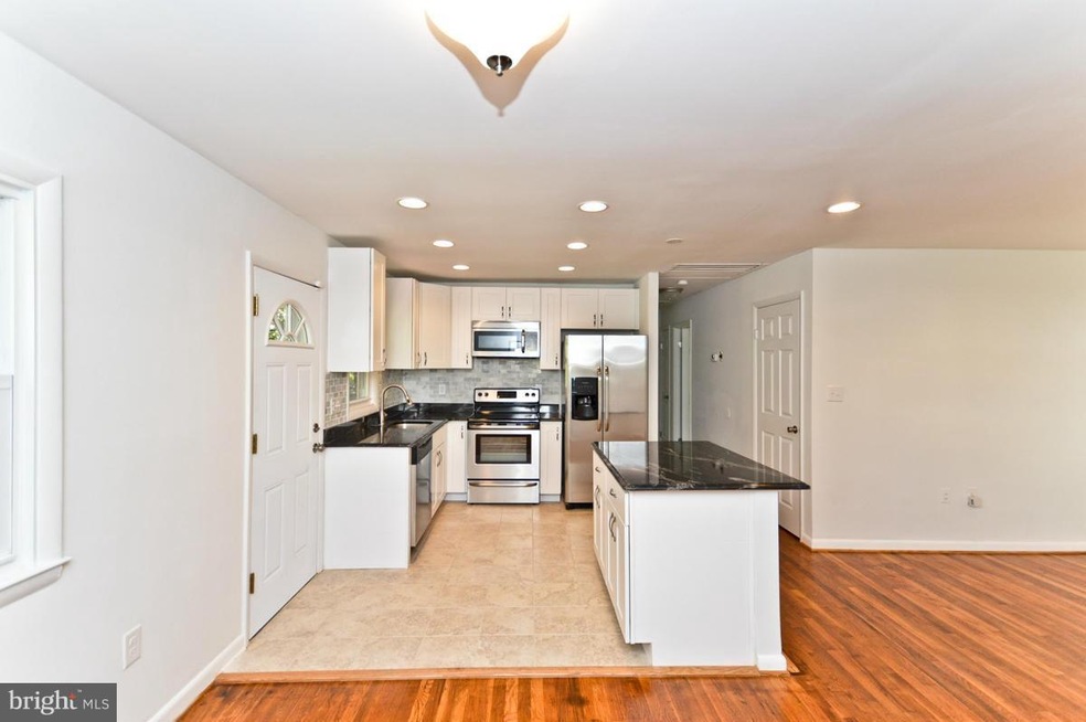 9012 Anna Dr, Clinton, MD 20735 - photo 1