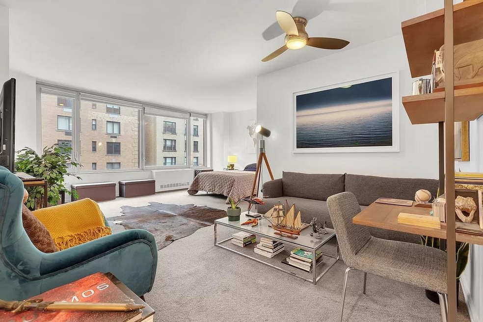 30 E 85th St unit 4K, New York, NY 10028 - photo 1