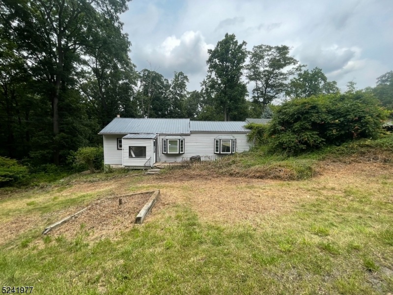 4 Gaisler Rd, Blairstown, NJ 07825 - photo 1