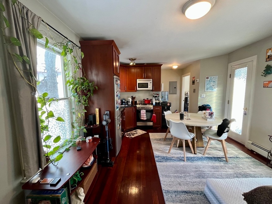 228 Hurley St unit 1, Cambridge, MA 02141 - photo 1