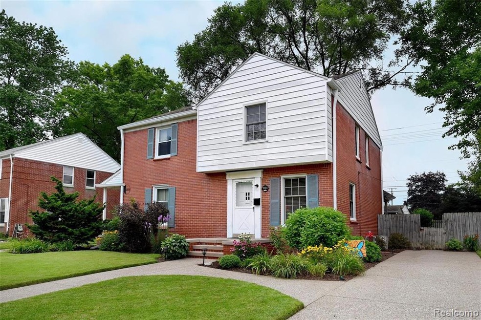 1023 Fourth St_01.JPG