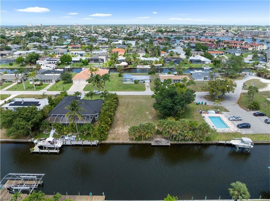 Bird's eye view of .36ac Triple Lot on 80' canal