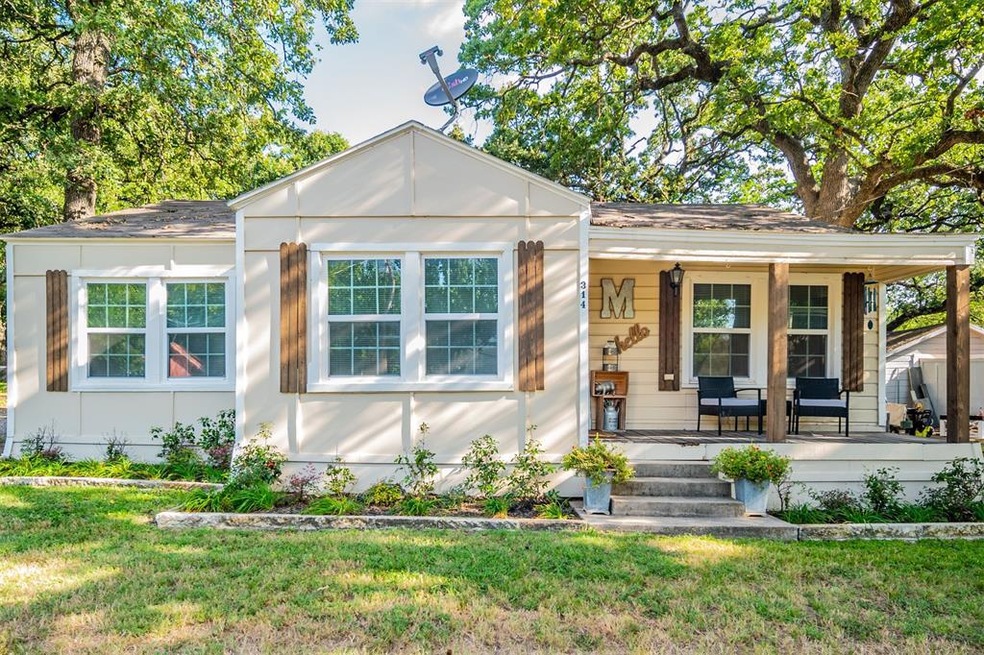 314 W Russell St, Weatherford, TX 76086 - photo 1