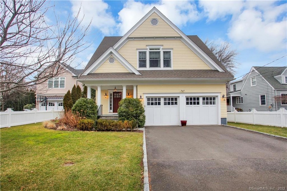 Shingle Style Nantucket Colonial in prime neighbor