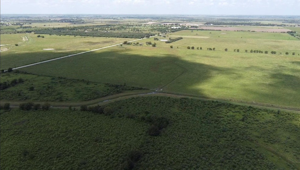 202 Daily Rd, Rosenberg, TX 77471 - photo 1