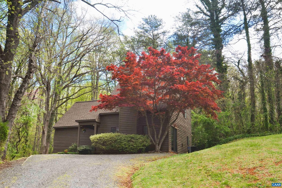 1401 Gray Stone Ct, Charlottesville, VA 22902 - photo 1