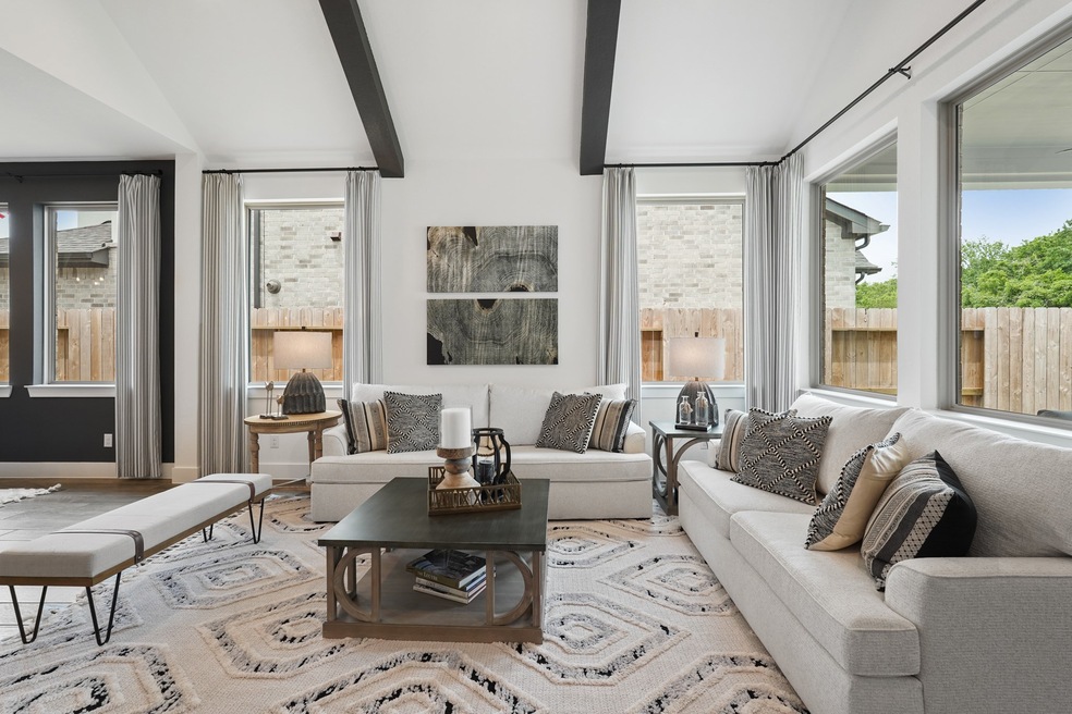 Photos are REPRESENTATIVE of the home /floor plan