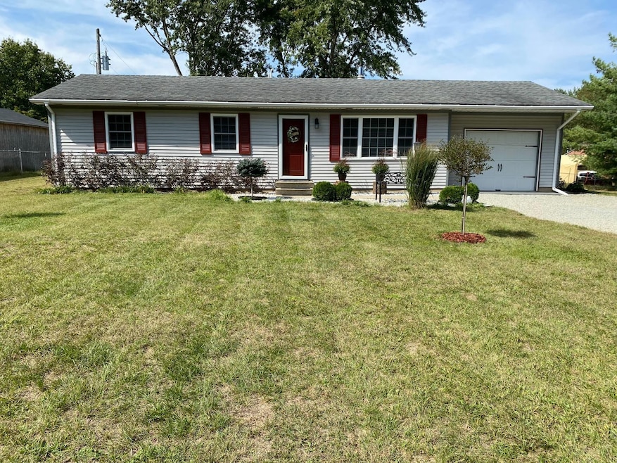 355 N 1200 E, Knox, IN 46534 - photo 1