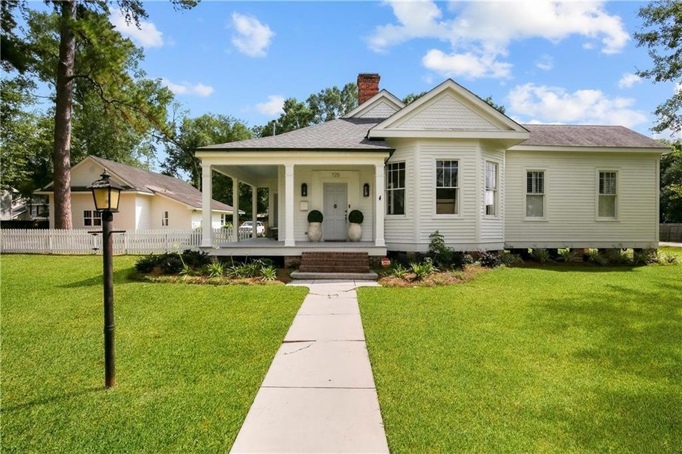 725 W 25th Ave, Covington, LA 70433 - photo 1