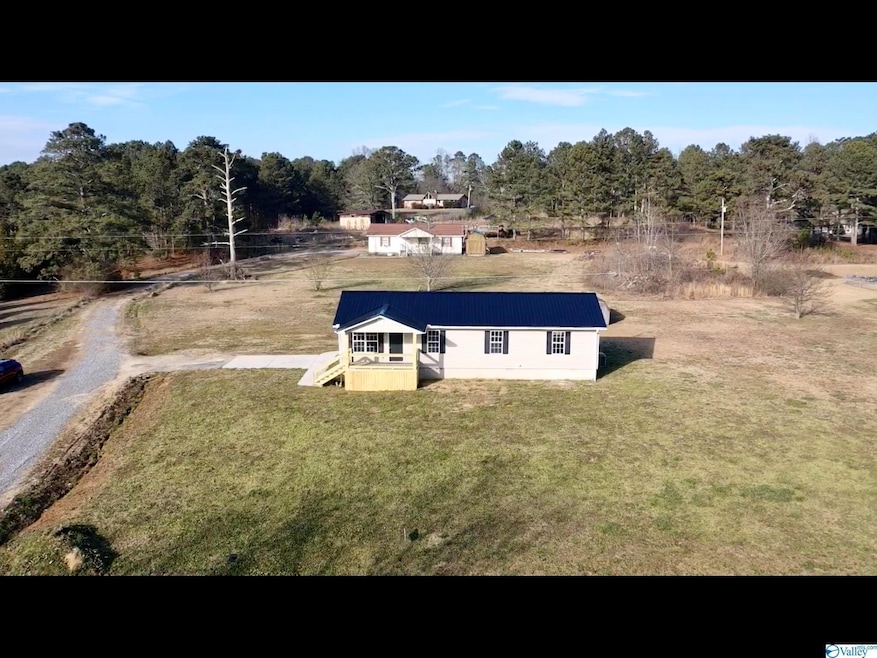 7557 Simpson Point Rd, Grant, AL 35747 - photo 1