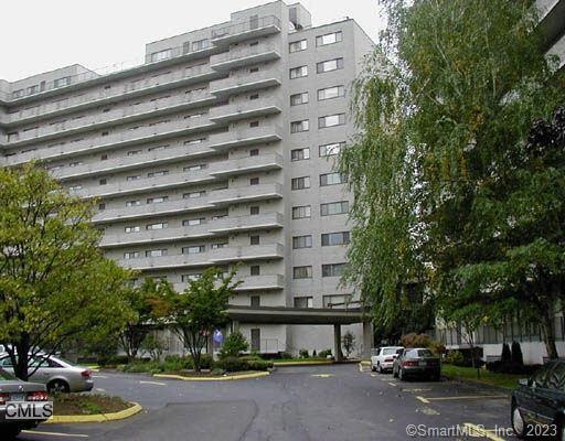 Inwood Condominium unit 9E2, Bridgeport, CT 06604 - photo 1