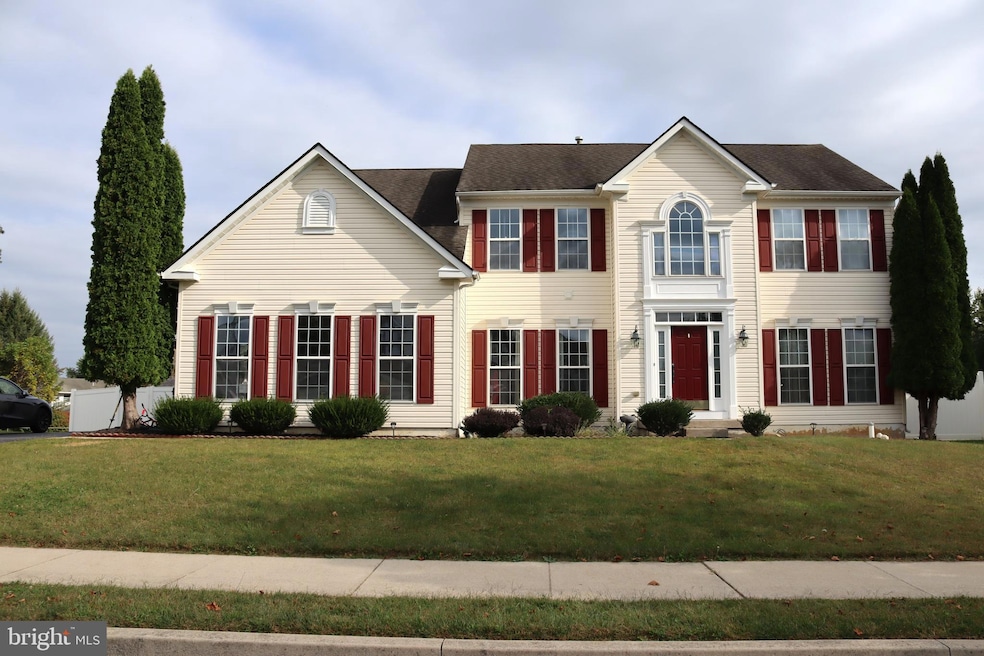 For Sale $674,900 • Co-Listing Agent