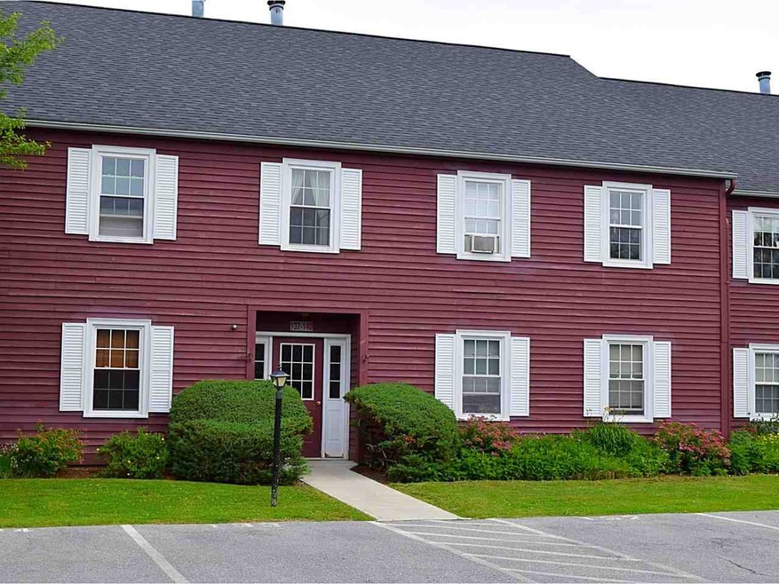 139 N Twin Oaks Terrace, South Burlington, VT 05403 - photo 1