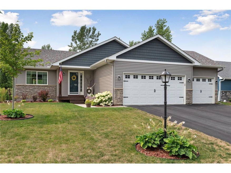 Fantastic Curb Appeal!