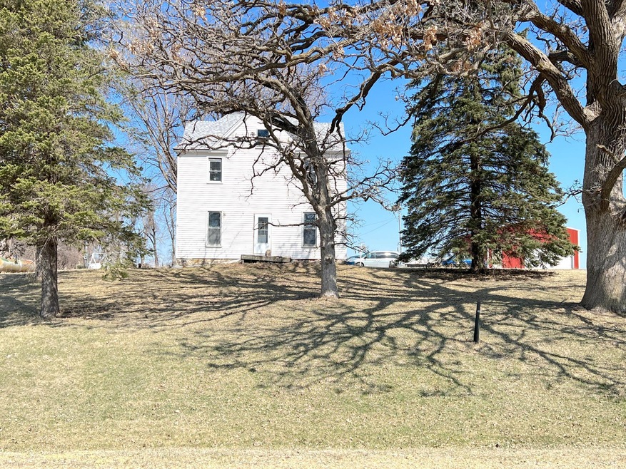 86870 230th St, Albert Lea, MN 56007 - photo 1