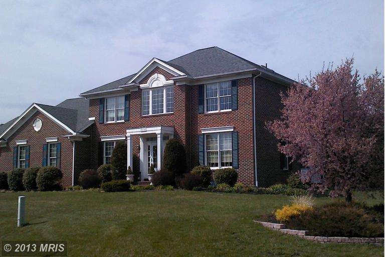 8236 Skipwith Dr, Frederick, MD 21702 - photo 1