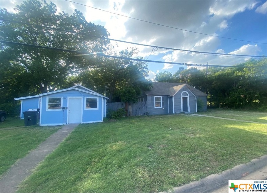 201 Root Ave, Killeen, TX 76541 - photo 1