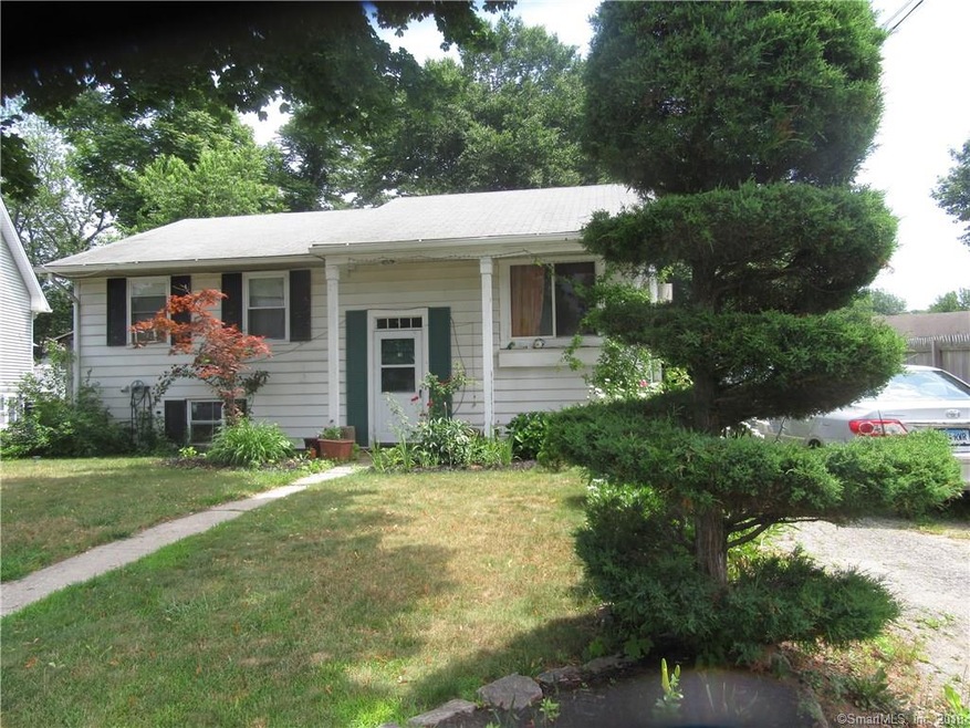 10 Quaker Rd, Norwalk, CT 06854 - photo 1