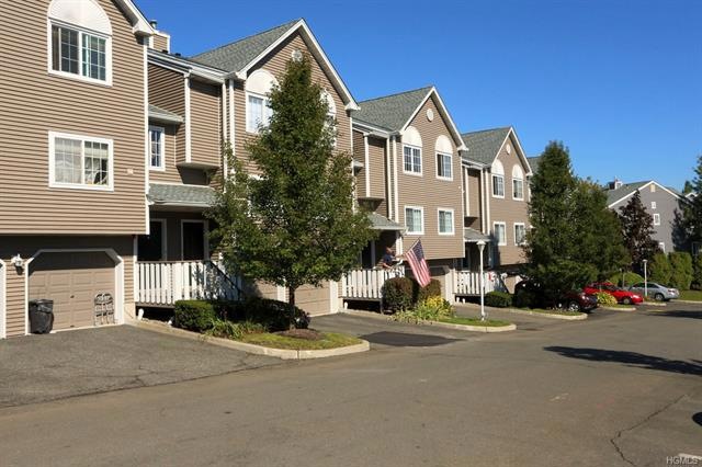 93 Eagle Ridge Way, Nanuet, NY 10954 - photo 1