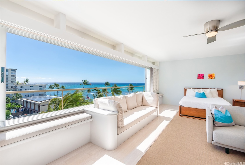 Colony Surf Building unit 709, Honolulu, HI 96815 - photo 1